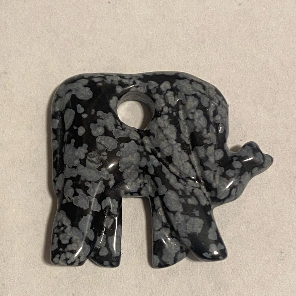 Black and gray stone elephant pendant